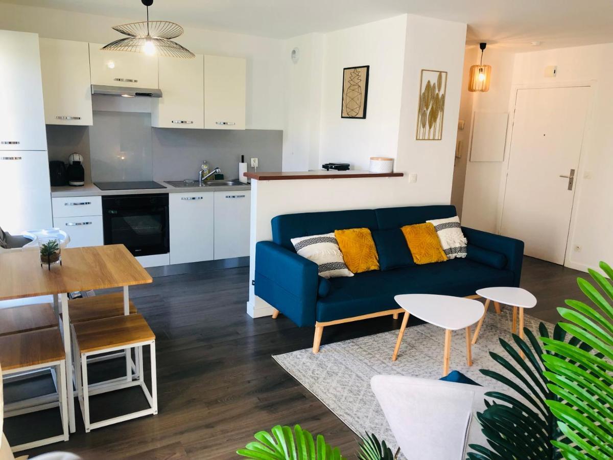 Ferienwohnung 7 Minutes Disney/Netflix/Terrace/Car Park Magny-le-Hongre Exterior foto
