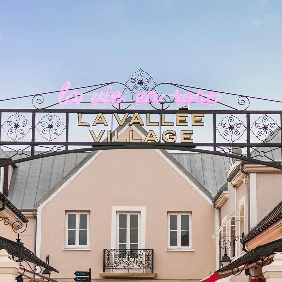 Ferienwohnung 7 Minutes Disney/Netflix/Terrace/Car Park Magny-le-Hongre Exterior foto